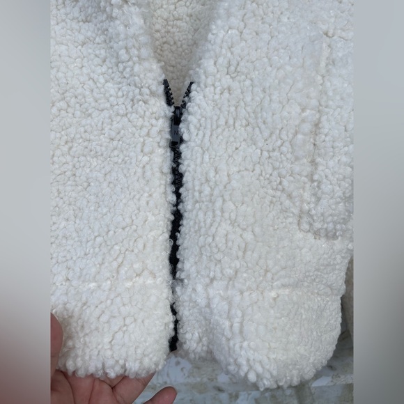 Noisy May sherpa cream cropped boxy style size small jacket - Picture 4 of 10